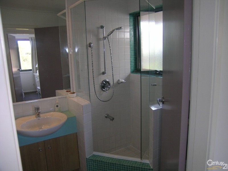 3 Affleck Close, Forster NSW 2428