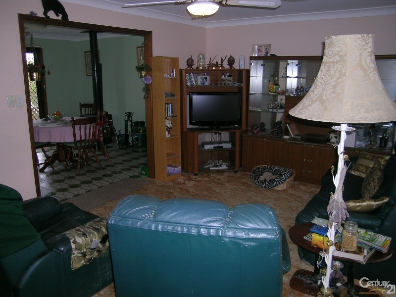 15 Kiwarrak Drive, Rainbow Flat NSW 2430