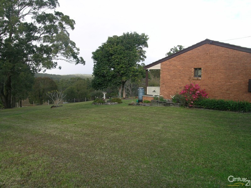 15 Kiwarrak Drive, Rainbow Flat NSW 2430