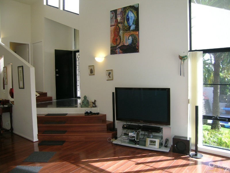 7 Zamia Place, Forster NSW 2428