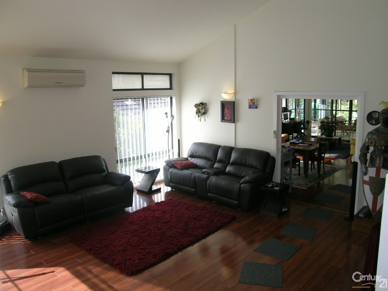 7 Zamia Place, Forster NSW 2428