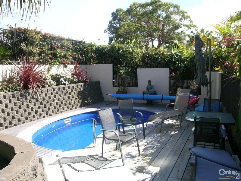 7 Zamia Place, Forster NSW 2428