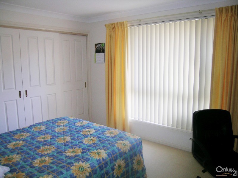 2/4 Grandis Drive, Tuncurry NSW 2428