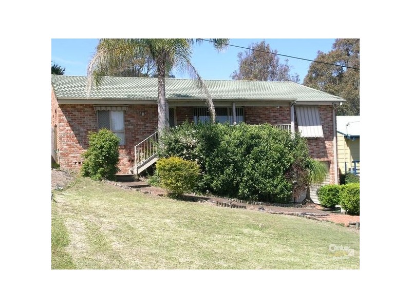 4 Paradise Avenue, Forster NSW 2428