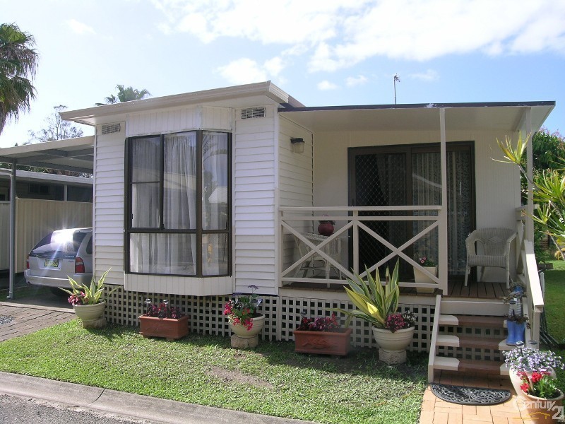 m22 smugglers cove, Forster NSW 2428