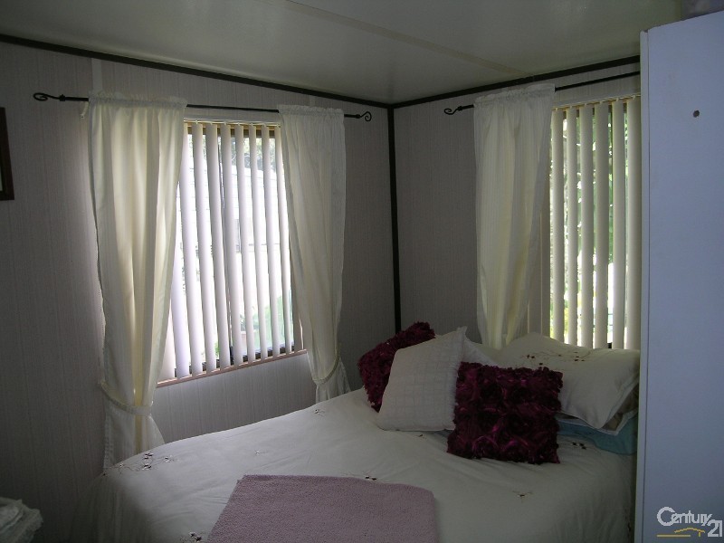 m22 smugglers cove, Forster NSW 2428