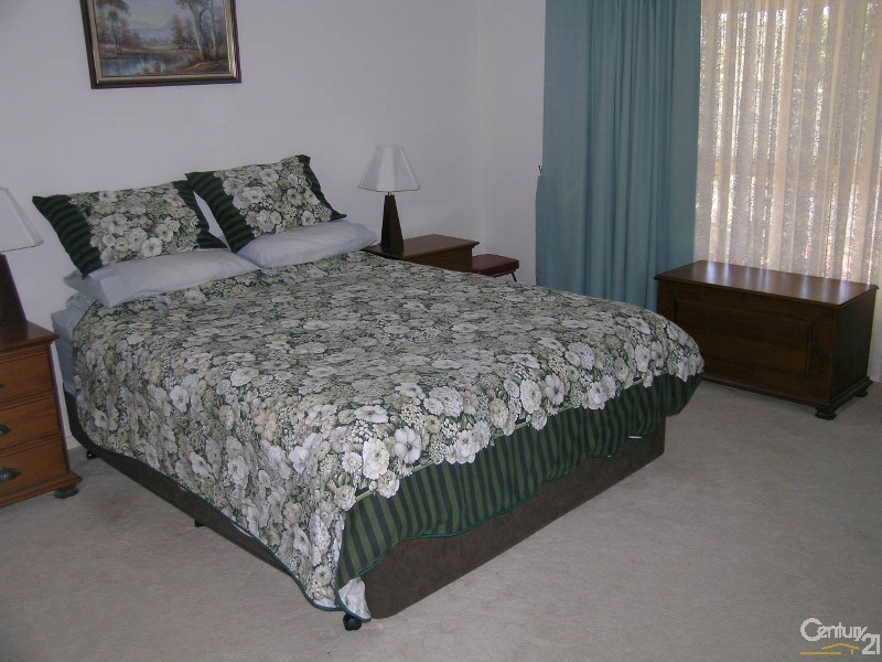 2 Areca Court, Forster NSW 2428