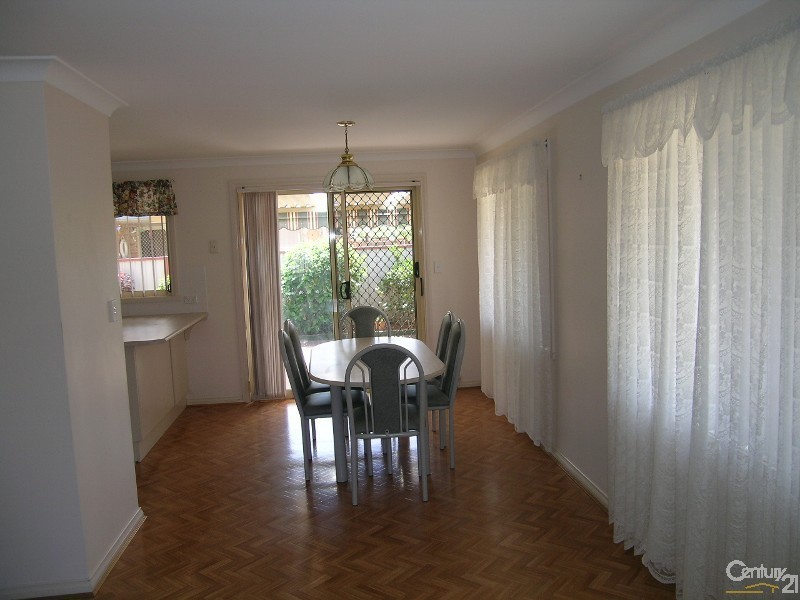 1/16 Amanda Crescent, Forster NSW 2428