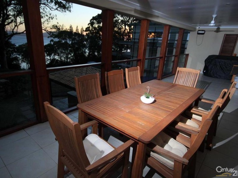 99 Green Point Drive, Green Point NSW 2428