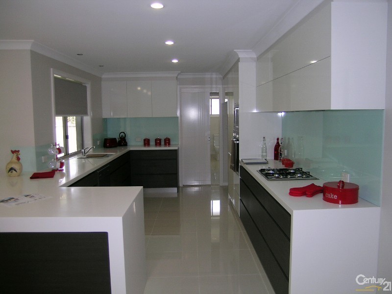 8 Hoskins Street, Nabiac NSW 2312