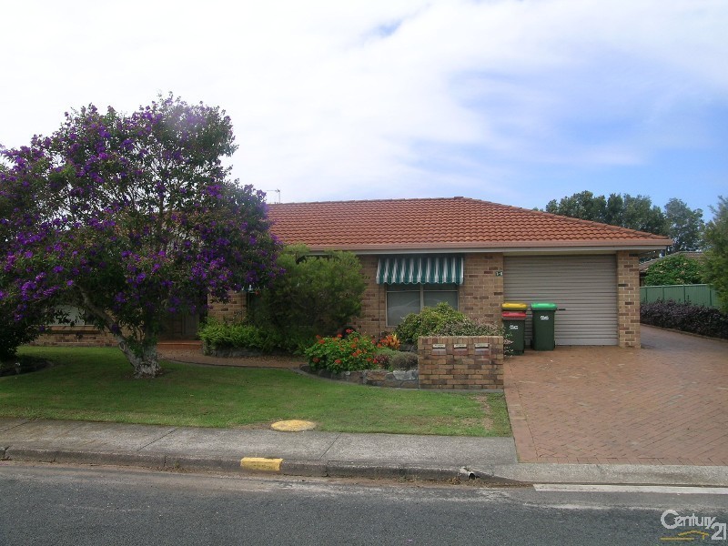 1/8 Cross Street, Forster NSW 2428