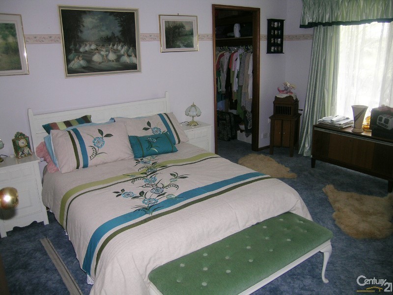 1 Elouera Crescent, Forster NSW 2428