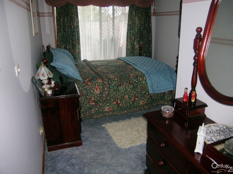 1 Elouera Crescent, Forster NSW 2428