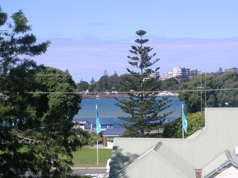 28/3-7 Peel Street, Tuncurry NSW 2428