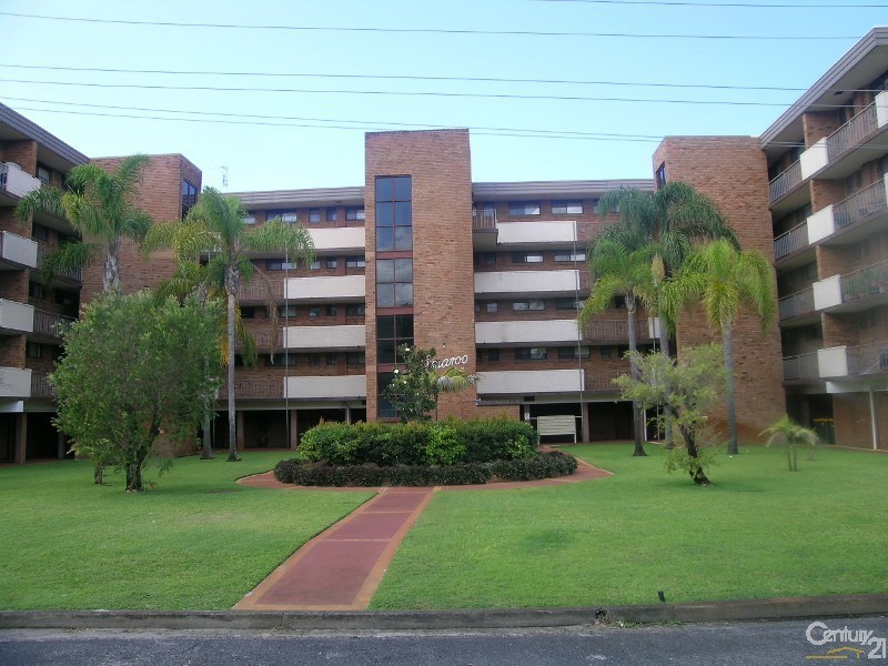 28/3-7 Peel Street, Tuncurry NSW 2428