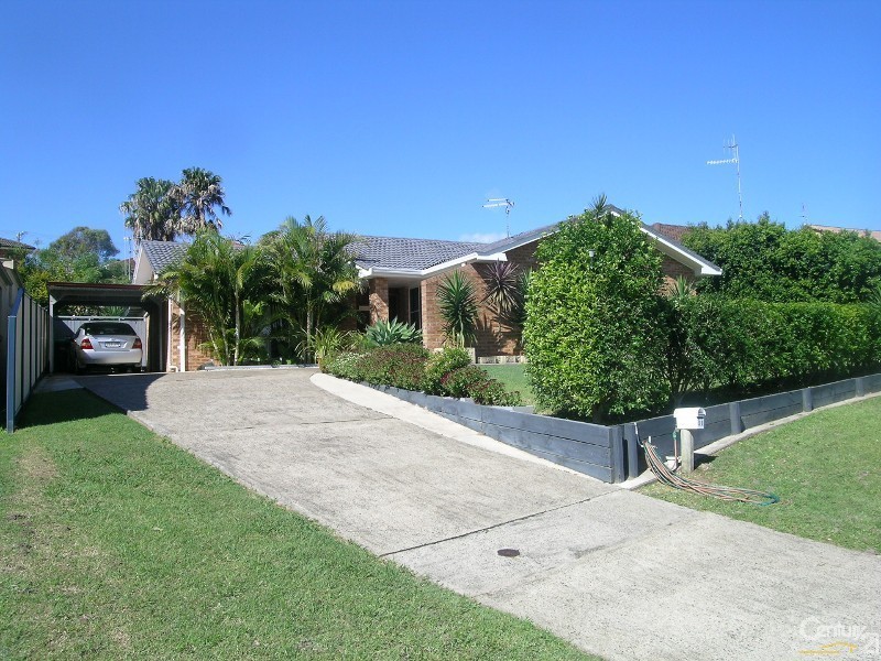 20 Minnibah Circuit, Forster NSW 2428