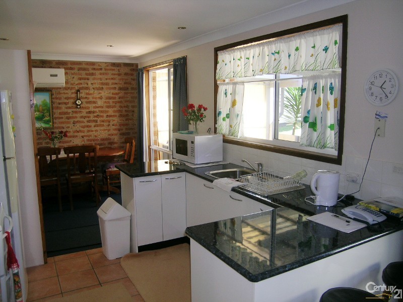 20 Minnibah Circuit, Forster NSW 2428