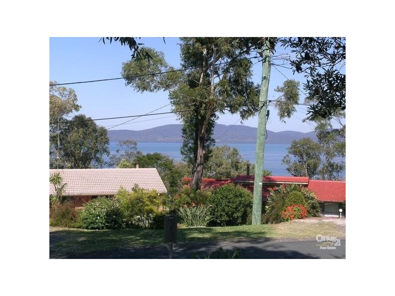 94 Green Point Drive, Green Point NSW 2428