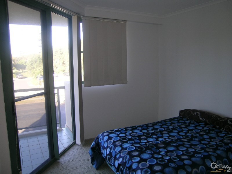 2/15 Reserve Road, Forster NSW 2428