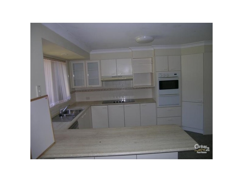 4 Paradise Avenue, Forster NSW 2428