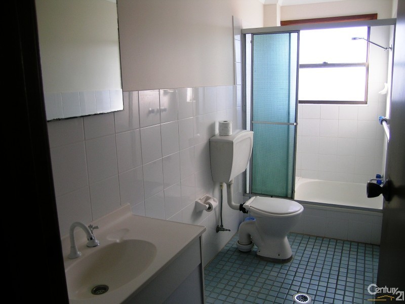 2/37 Tuncurry Street, Tuncurry NSW 2428