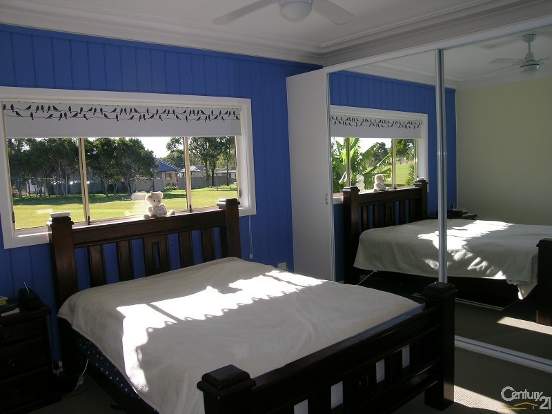 10A Wangaree Street, Coomba Park NSW 2428