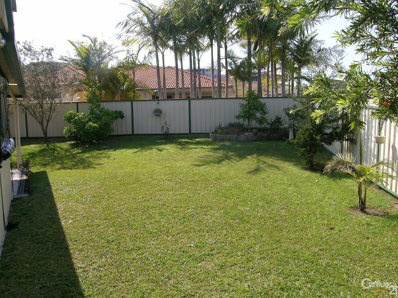 19 Tucana Place, Forster NSW 2428