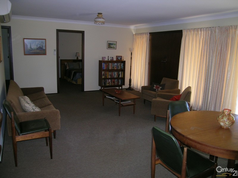 17 Kiwarrak Drive, Rainbow Flat NSW 2430