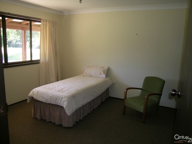 17 Kiwarrak Drive, Rainbow Flat NSW 2430