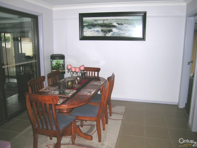 236 The Lakes Way, Tuncurry NSW 2428