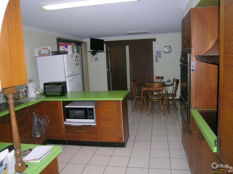 63 The Lakes Way, Forster NSW 2428