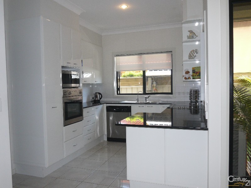 2/29 Parkes Street, Tuncurry NSW 2428