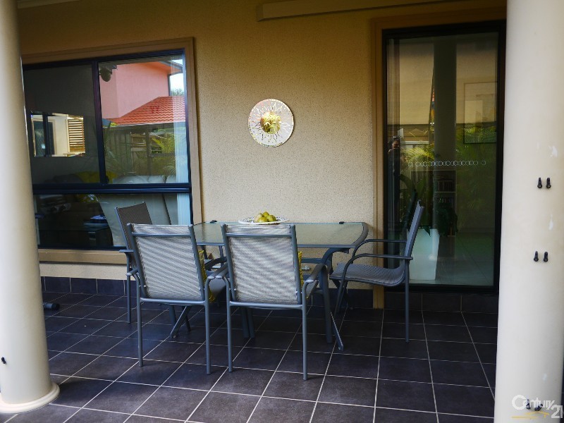 2/29 Parkes Street, Tuncurry NSW 2428