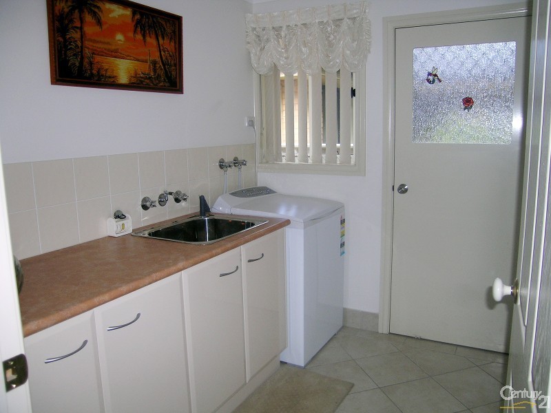 13 Benara Crescent, Forster NSW 2428