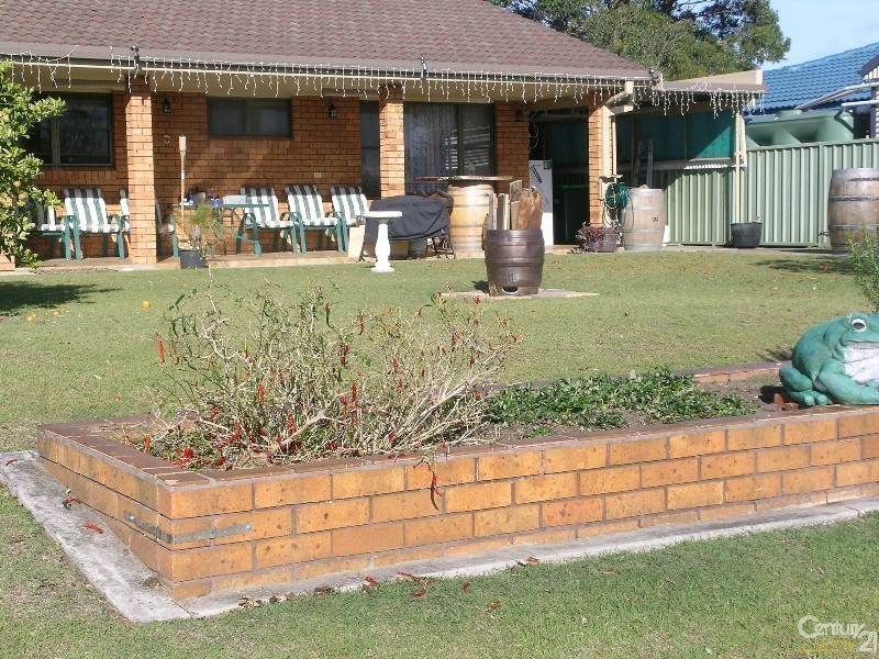 15 Elouera Crescent, Forster NSW 2428