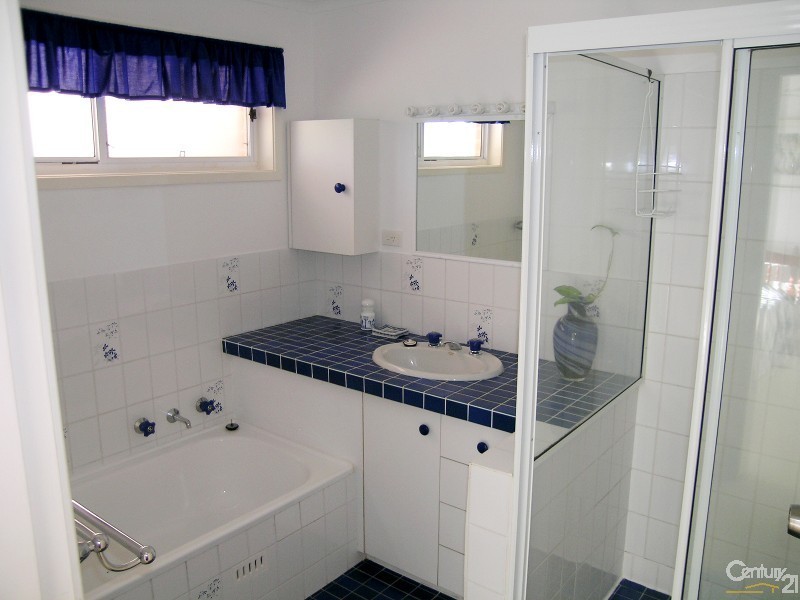 19 Taree Street, Tuncurry NSW 2428