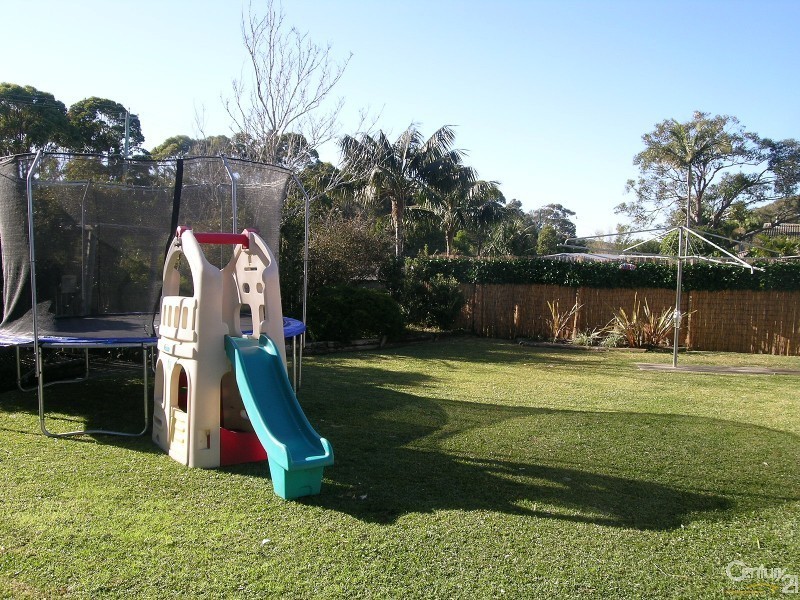 16 Adina Close, Forster NSW 2428