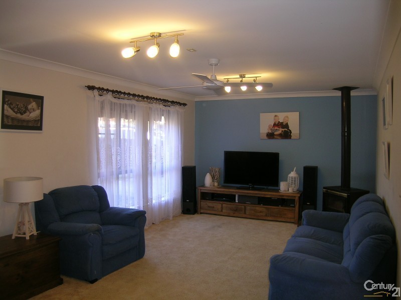 16 Adina Close, Forster NSW 2428