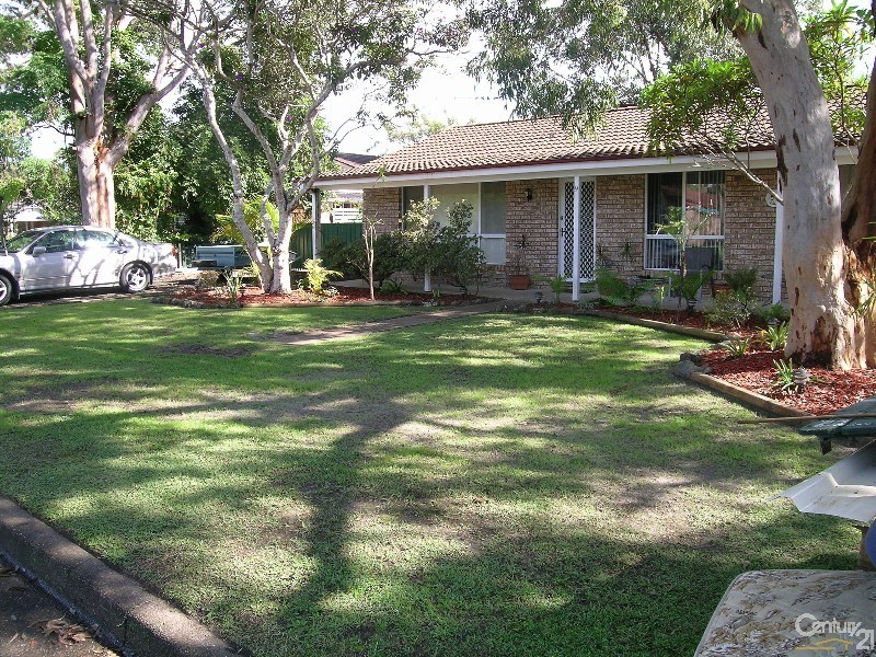 9 Goldens Road, Forster NSW 2428