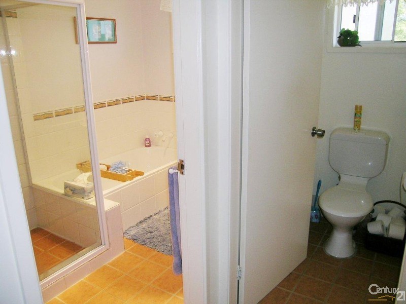 9 Goldens Road, Forster NSW 2428