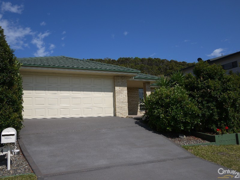 24 Wirrana Circuit, Forster NSW 2428
