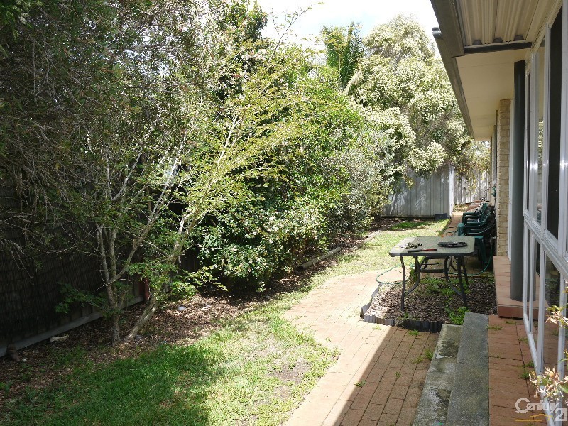 8 Michaela Place, Forster NSW 2428