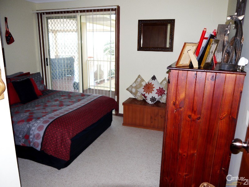 41 Belton Way, Forster NSW 2428