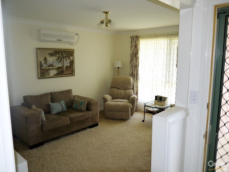 19 Eyre Crescent, Forster NSW 2428