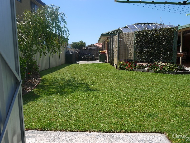 19 Eyre Crescent, Forster NSW 2428