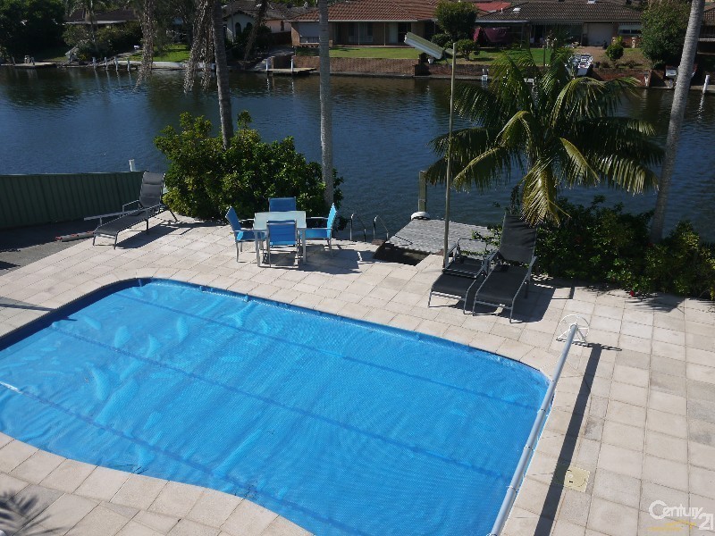 17 Cavill Avenue, Forster NSW 2428