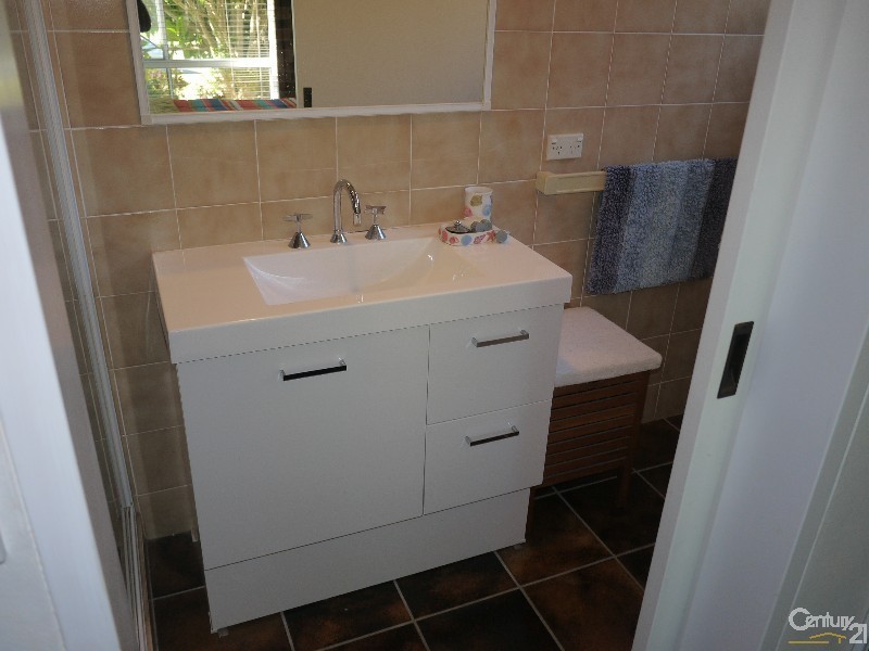 17 Cavill Avenue, Forster NSW 2428