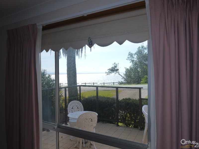 6 Bennetts Head Road, Forster NSW 2428