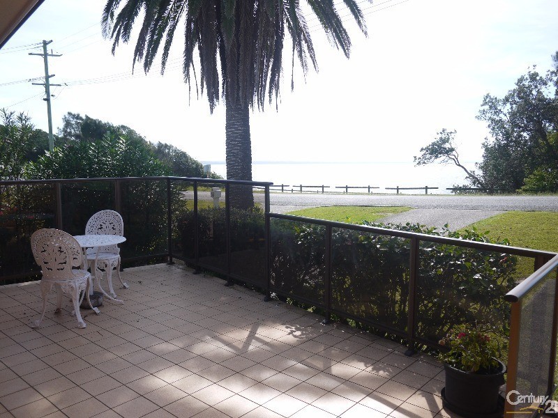 6 Bennetts Head Road, Forster NSW 2428