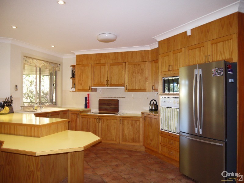 16 Zamia Place, Forster NSW 2428